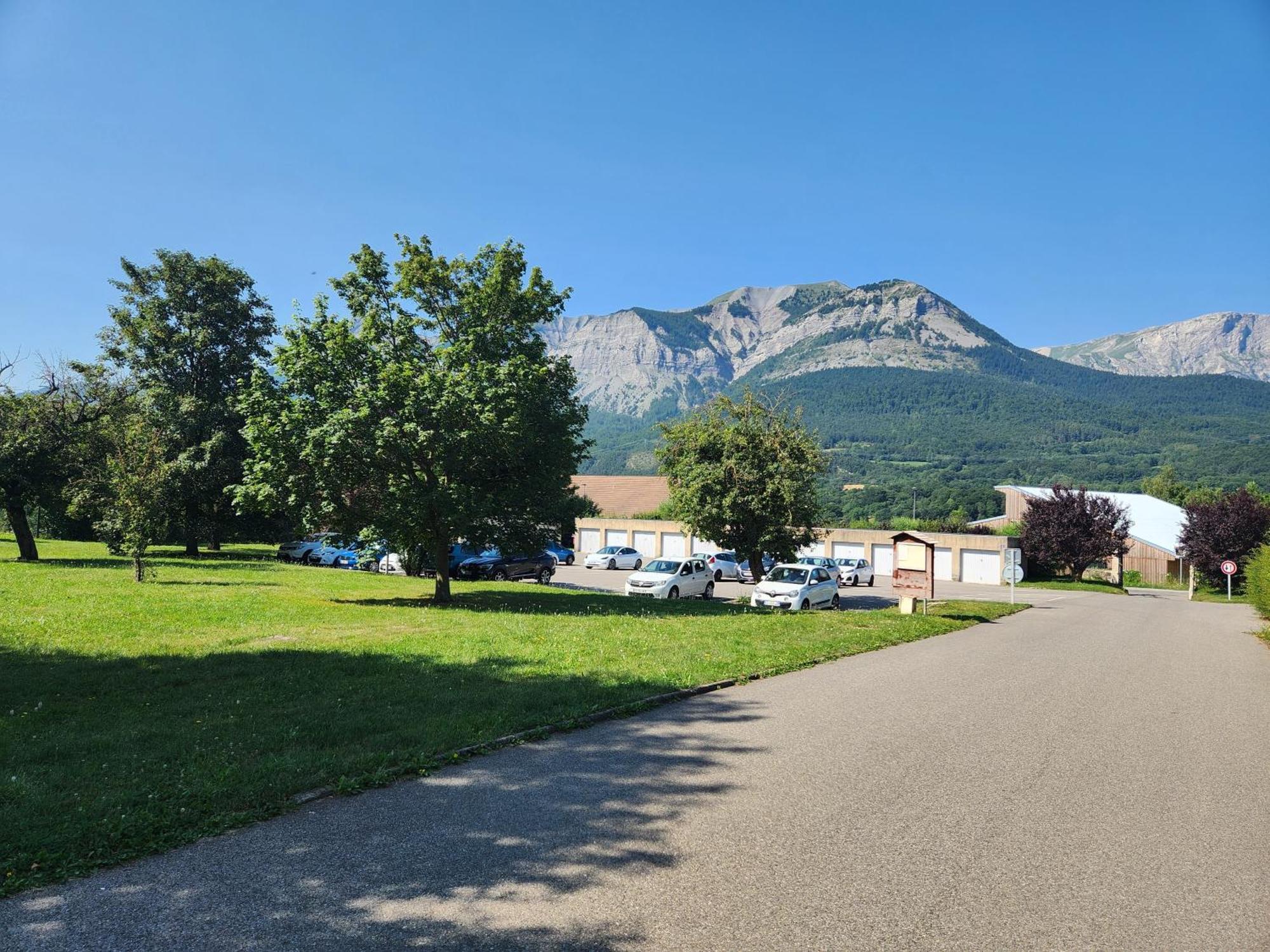 Appartement T3 Avec Jardin Proche Village Saint-Bonnet-en-Champsaur Bagian luar foto